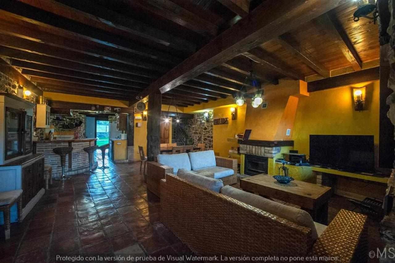 Casa Rural La Corva Triollo Екстериор снимка